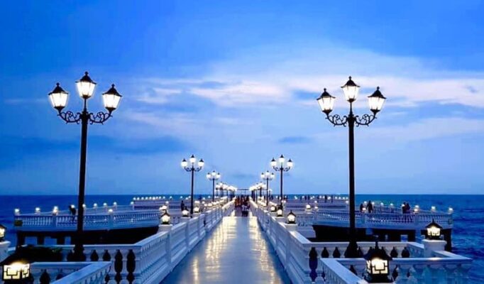 Cầu cảng