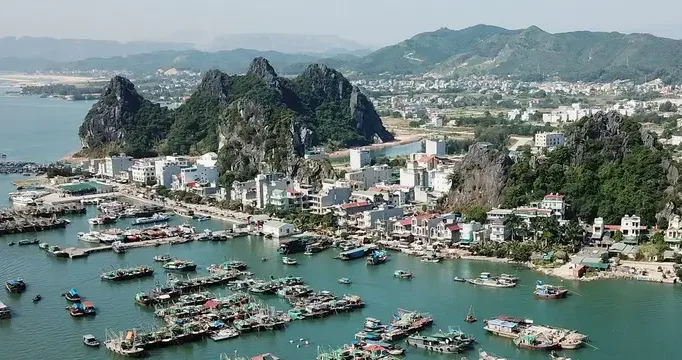 Vân Đồn toàn cảnh