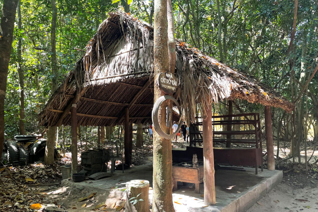 Giờ mở cửa địa đạo củ chi